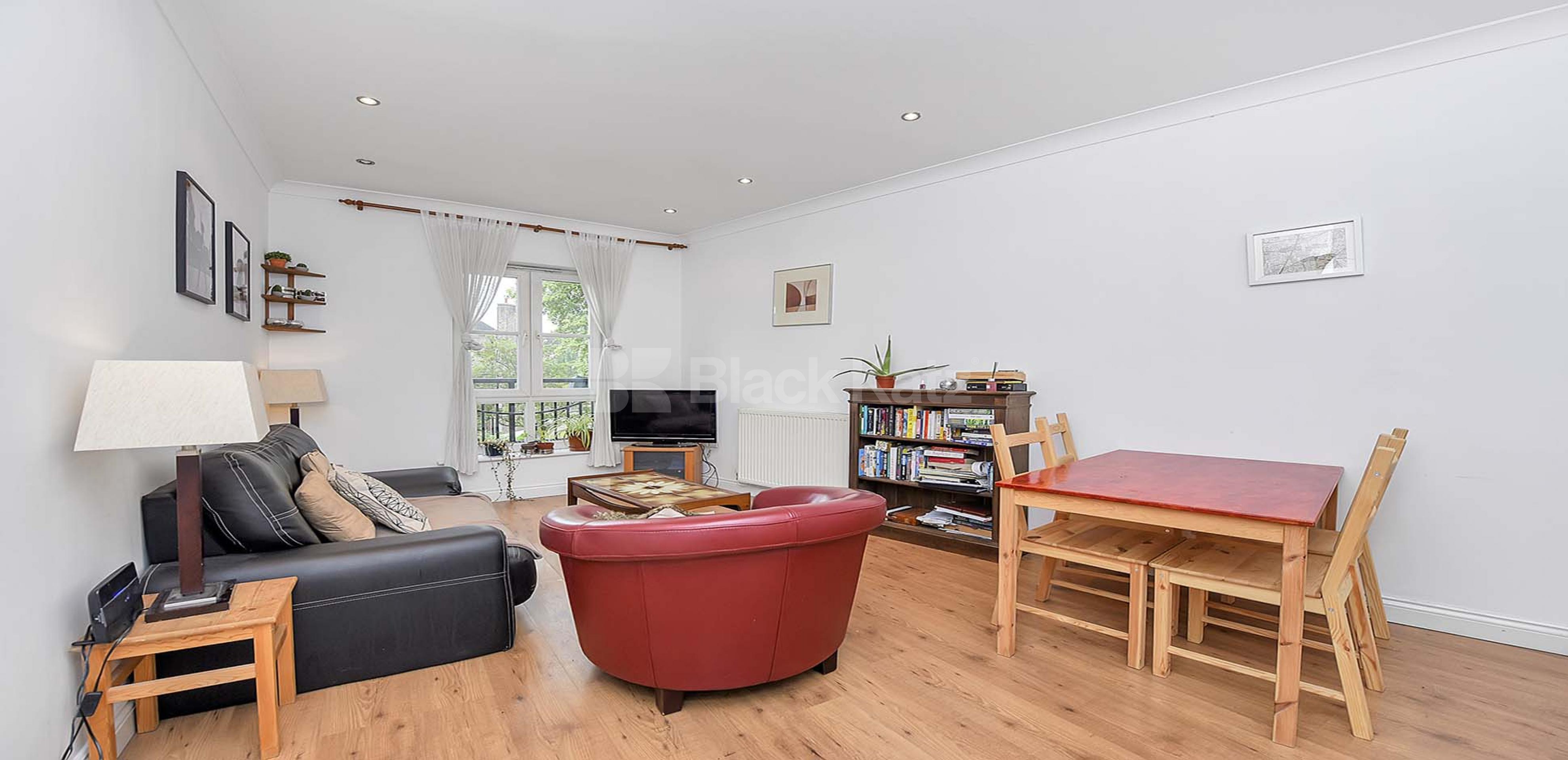 			LET , 2 Bedroom, 1 bath, 1 reception Apartment			 Hunter Court, Herbert Mews, Brixton  SW2